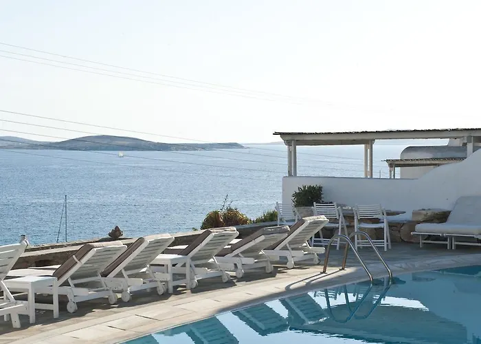 Voula Apartments & Rooms